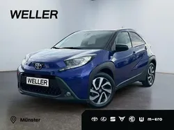 Blau Gebraucht 2022 Toyota Aygo Pulse Kleinwagen | 13.990 € (Guter Preis)