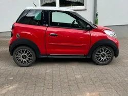 Rot Gebraucht 2013 Microcar M8 Kleinwagen | 7.100 €