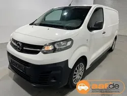 Weiss Gebraucht 2020 Opel Vivaro Van | 15.950 € (Superpreis)