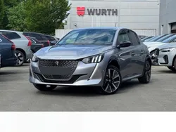 Grau Gebraucht 2021 Peugeot e-208 GT Kleinwagen | 18.889 € (Guter Preis)