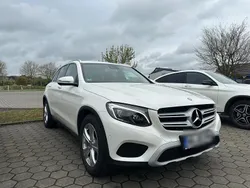 Weiß Gebraucht 2016 Mercedes GLC220 SUV | 28.999 € (Guter Preis)