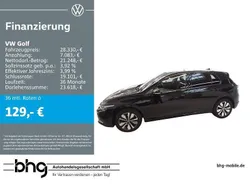 Grenadillschwarz metallic Gebraucht 2024 VW Golf VIII Life Limousine | 28.330 € (Etwas zu teuer)