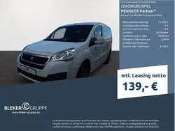 Weiß Gebraucht 2018 Peugeot Partner Comfort plus Van / Kleinbus | 11.390 € (Superpreis)