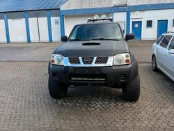 Schwarz Gebraucht 2003 Nissan Navarra SUV | 8.299 €