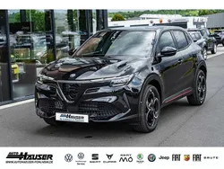 Schwarz Neu 2025 Alfa Romeo GT Junior Edizione Speciale SUV | 29.985 €
