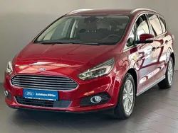 Rubyrot (metallic) Gebraucht 2017 Ford S-MAX Titanium Van / Kleinbus | 19.990 € (Guter Preis)
