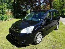 Schwarz Gebraucht 2011 Citroën Berlingo Van / Kleinbus | 5.200 € (Guter Preis)