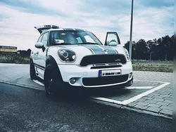 Weiß Gebraucht 2013 Mini John Cooper Works Countryman SUV | 15.500 € (Teuer)