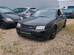 Schwarz Gebraucht 2001 VW Bora Limousine | 849 € (Etwas zu teuer)