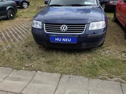 Blau Gebraucht 2001 VW Passat Kombi | 3.800 €
