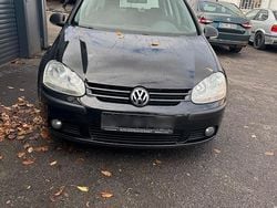 Schwarz Gebraucht 2006 VW Golf V Kleinwagen | 3.850 € (Fairer Preis)