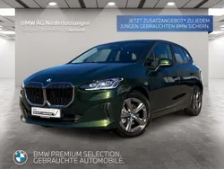 Grün Gebraucht 2024 BMW 218 Active Tourer Efficient Dynamics Van / Kleinbus | 31.980 € (Superpreis)
