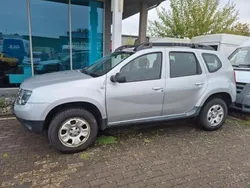 Silber Gebraucht 2014 Dacia Duster Lauréate SUV | 7.900 € (Teuer)