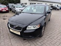 Schwarz Gebraucht 2008 Volvo V50 Kinetic Kombi | 2.600 € (Fairer Preis)