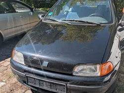 Schwarz Gebraucht 2000 Fiat Punto Cabriolet Cabrio | 650 € (Guter Preis)