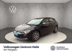 Deep black perleffekt Gebraucht 2022 VW Golf VIII Style Limousine | 23.370 € (Guter Preis)