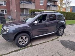 Blau Gebraucht 2016 Dacia Duster Prestige SUV | 5.999 € (Guter Preis)