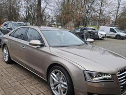Gold Gebraucht 2011 Audi A8 Sport Limousine | 14.999 € (Superpreis)