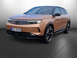 Gold Gebraucht 2024 Opel Grandland Electric SUV | 49.970 € (Etwas zu teuer)