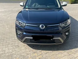 Blau Gebraucht 2022 Ssangyong Tivoli SUV | 18.950 € (Teuer)