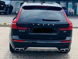 Schwarz Gebraucht 2020 Volvo XC60 Momentum SUV | 23.950 € (Guter Preis)