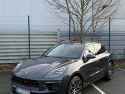 Grau Gebraucht 2022 Porsche Macan S SUV | 65.000 €