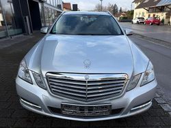Silber Gebraucht 2012 Mercedes E220 Kombi | 8.990 € (Superpreis)