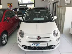 Gelato weiß Gebraucht 2022 Fiat 500 Dolcevita Kleinwagen | 15.990 €