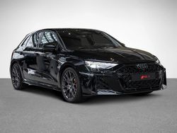 Mythosschwarz metallic Neu 2025 Audi RS3 Sport Limousine | 85.410 €