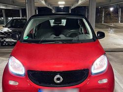 Rot Gebraucht 2016 Smart ForFour Kleinwagen | 12.650 € (Etwas zu teuer)