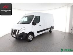 Weiss Gebraucht 2023 Nissan Interstar Van | 28.779 € (Guter Preis)