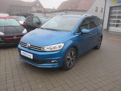 Blau Gebraucht 2020 VW Touran Highline Van / Kleinbus | 26.590 € (Fairer Preis)