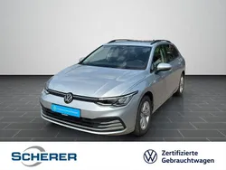 Silber (metallic) Gebraucht 2023 VW Golf VIII Life Kombi | 25.690 € (Fairer Preis)