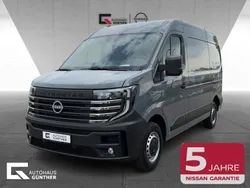 Grau Neu 2025 Nissan Interstar N-Connecta Van | 37.961 € (Superpreis)
