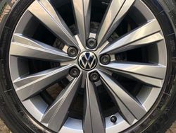 Weiß Gebraucht 2021 VW Polo Beats Limousine | 13.999 € (Guter Preis)