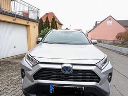 Grau Gebraucht 2021 Toyota RAV4 Hybrid SUV | 29.300 € (Superpreis)