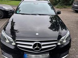 Schwarz Gebraucht 2016 Mercedes E350 AMG Kombi | 17.000 € (Etwas zu teuer)