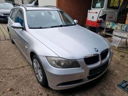 Silber Gebraucht 2007 BMW 320 Kombi | 1.990 € (Superpreis)