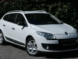 Weiß Gebraucht 2013 Renault Mégane GrandTour Kombi | 3.700 € (Superpreis)
