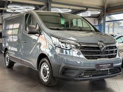 Grau Gebraucht 2023 Renault Trafic Komfort Van | 23.990 € (Guter Preis)