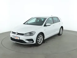 Weiß Gebraucht 2019 VW Golf VII Highline Limousine | 18.340 € (Fairer Preis)