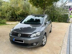 Grau Gebraucht 2012 VW Golf Plus Van / Kleinbus | 7.100 € (Fairer Preis)