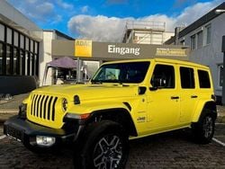 Gelb Gebraucht 2023 Jeep Wrangler Sahara SUV | 52.999 € (Superpreis)