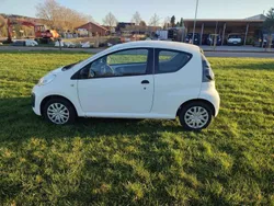 Weiß Gebraucht 2013 Citroën C1 Tendance Kleinwagen | 2.950 € (Guter Preis)