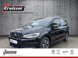 Schwarz (deep black perleffekt) Gebraucht 2024 VW Touran IQ Drive Van / Kleinbus | 39.880 €