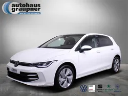 Weiß Gebraucht 2025 VW Golf VIII Life Limousine | 26.987 € (Fairer Preis)