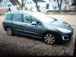Blau Gebraucht 2013 Peugeot 308 Active Kombi | 2.200 € (Fairer Preis)