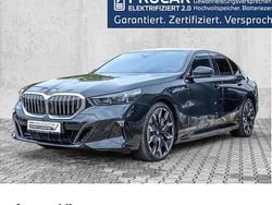 Schwarz Gebraucht 2024 BMW 550e M Sport Limousine | 75.800 € (Guter Preis)