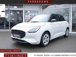Weiß Neu 2025 Suzuki Swift Comfort Limousine | 20.290 €