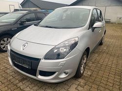 Grau Gebraucht 2010 Renault Scénic Expression Van / Kleinbus | 2.000 € (Superpreis)